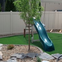 Artificial Grass Star North Carolina School Back Yard