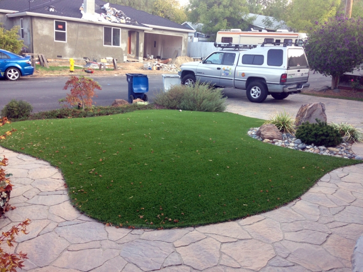 Synthetic Grass Lattimore North Carolina Landscape Front
